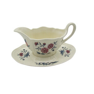 Wedgewood Williamsburg Potpourri Gravy Boat w/Attached Underplate TKD510 *READ
